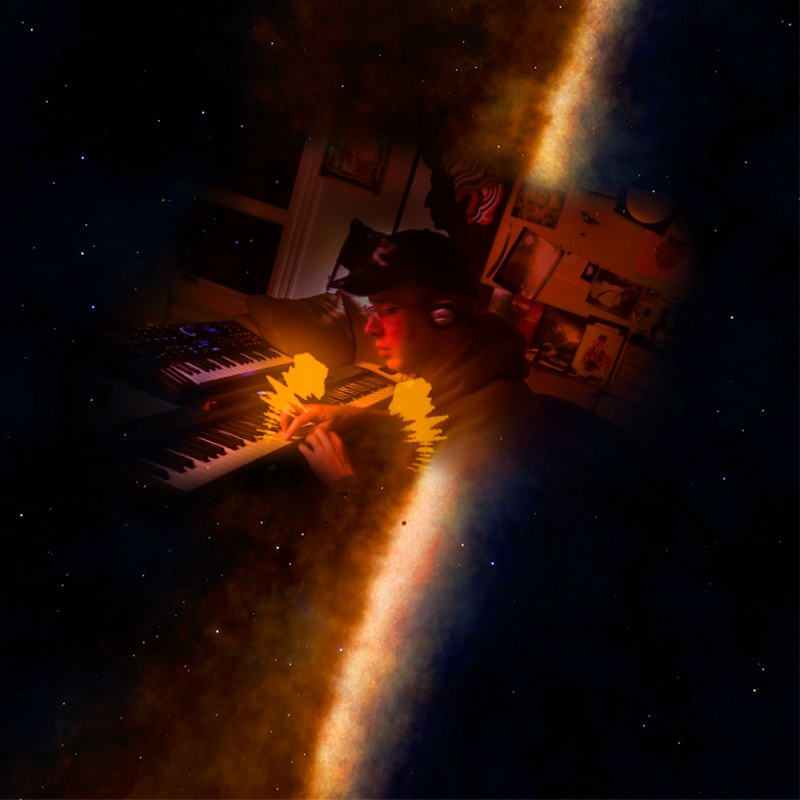 HyperTextHero playing the piano synth during the improvisation.