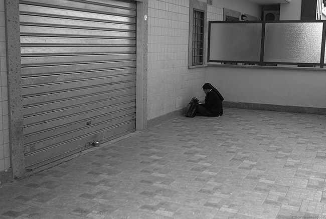 009 Woman Reading